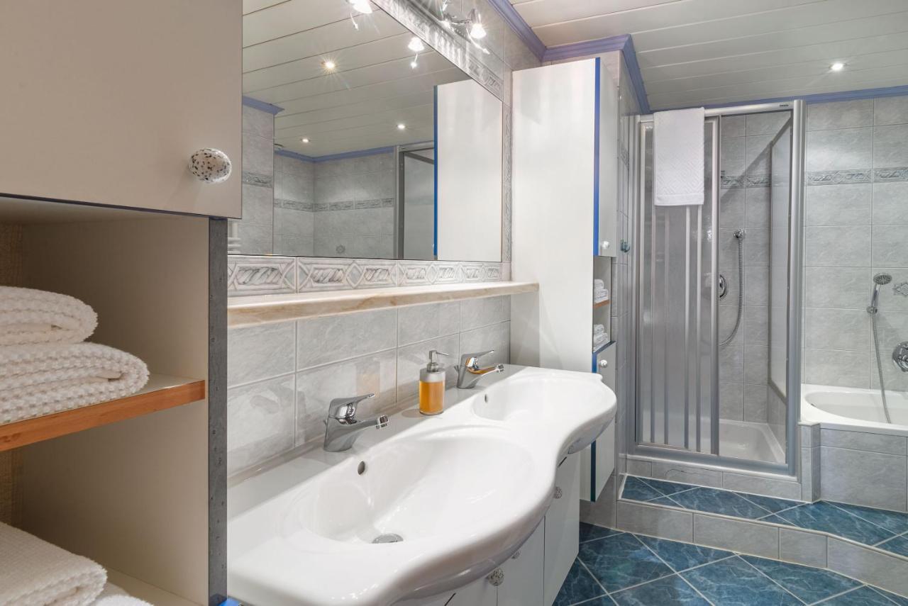 Haus St. Bernard Apartment Pettneu am Arlberg Ngoại thất bức ảnh