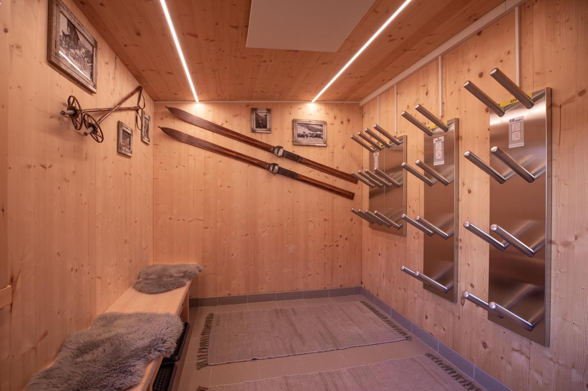 Haus St. Bernard Apartment Pettneu am Arlberg Ngoại thất bức ảnh