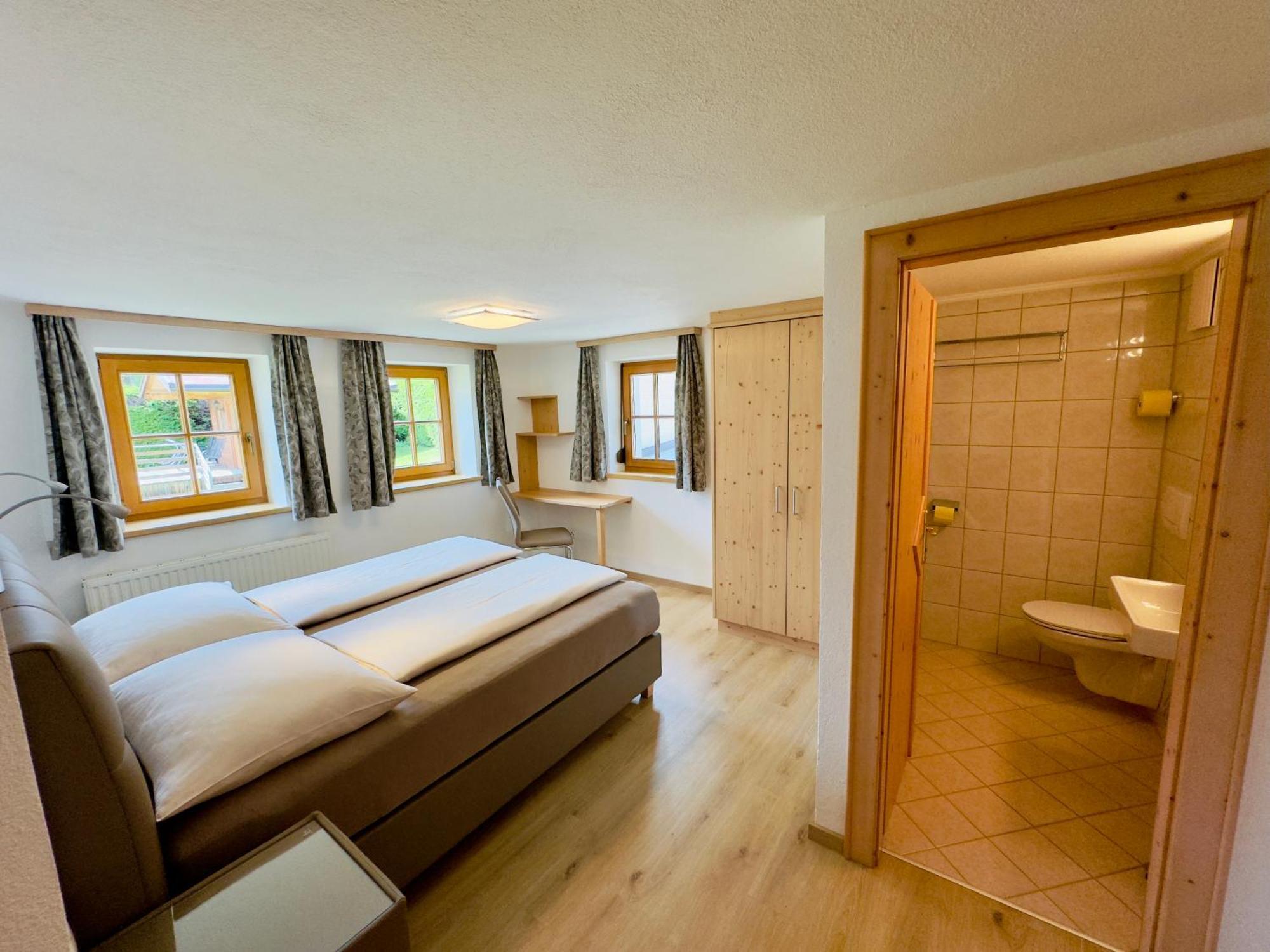 Haus St. Bernard Apartment Pettneu am Arlberg Ngoại thất bức ảnh